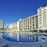 & River & 5*