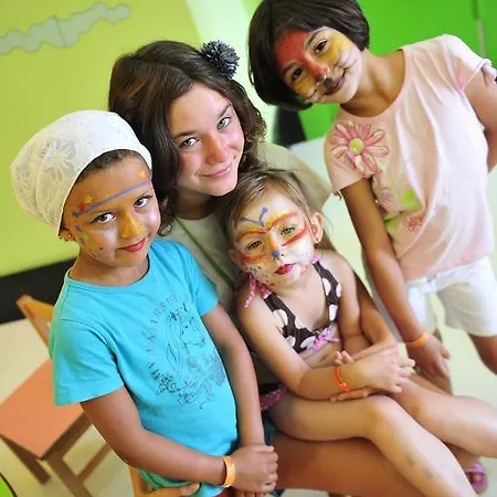 אתר נופש & River & 5*