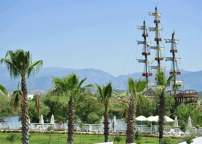 Resort & River & Side