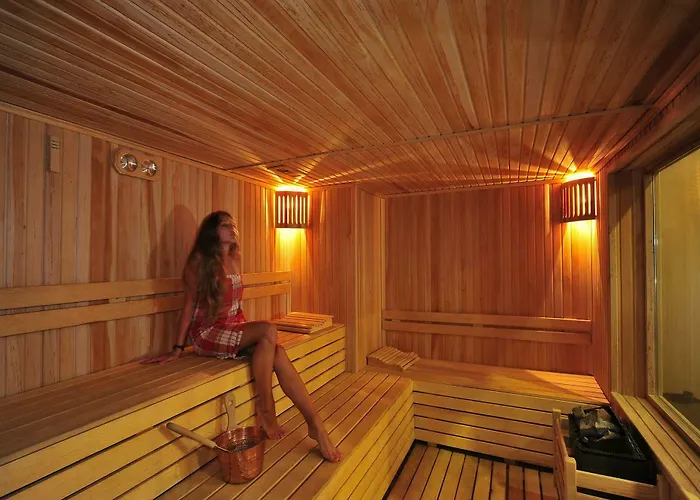 & River & Complex 5*