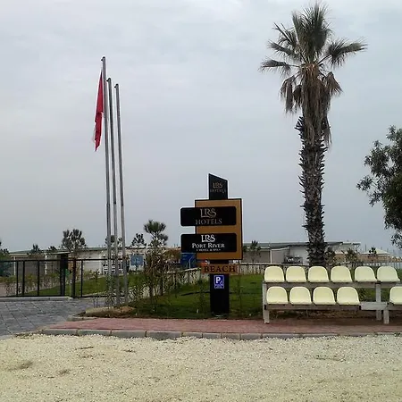 度假村 & River & 锡德