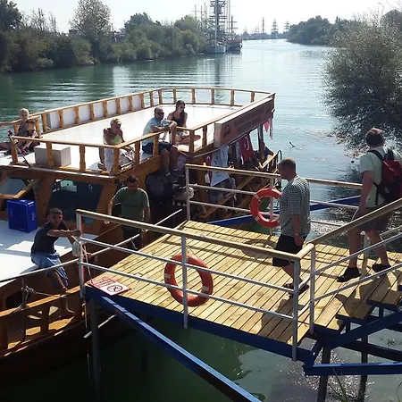 & River & Сіде