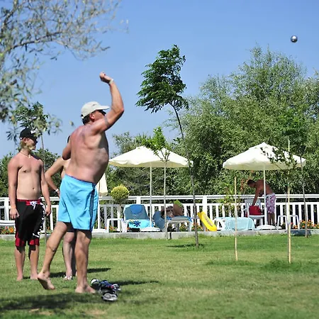 Resort & River & 5*