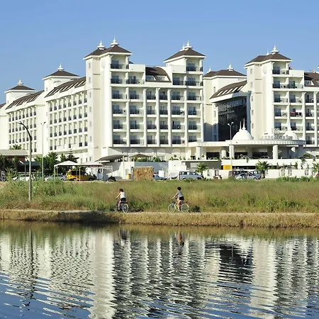 Курортный комплекс & River & Сиде