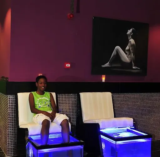 Semesteranläggning (resort) & River & Side